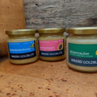 die drei Honiggläser des Honig Probierpaketes Gold